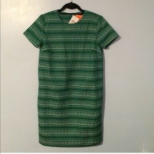Joe Fresh green knitting short sleeve dress.